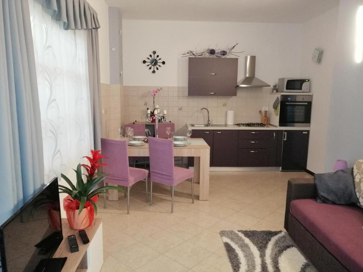 T&D Apartmani Пула Екстериор снимка