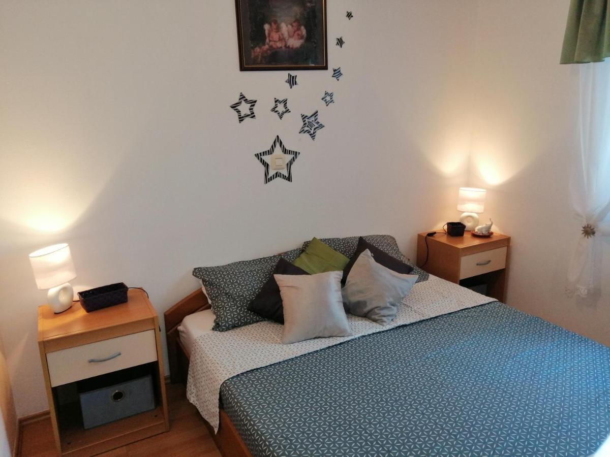 T&D Apartmani Пула Екстериор снимка