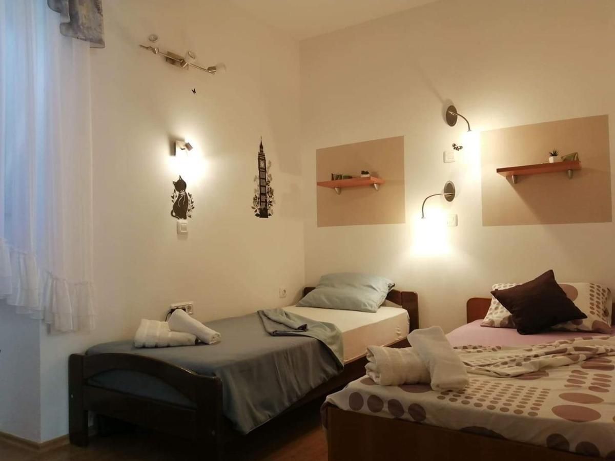 T&D Apartmani Пула Екстериор снимка